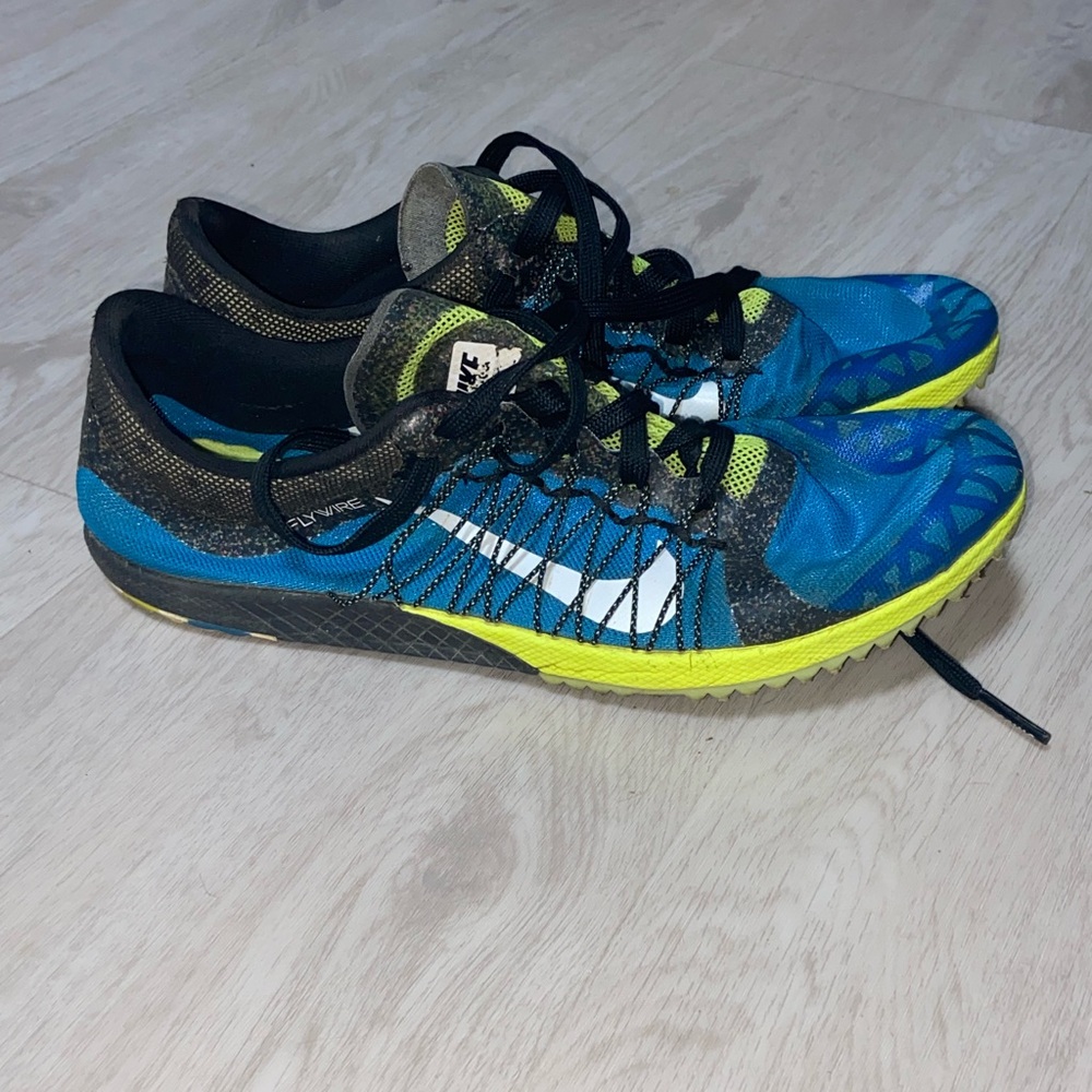 Nike cross country running spikes